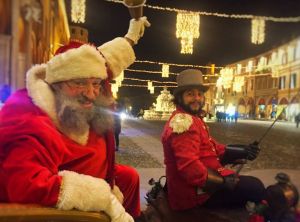 Genova, il Natale entra nel vivo con il Carillon vivente, le slitte di Babbo Natale e la Mabò Band