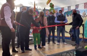 Genova, Bucci inaugura il Winter Park: "Ci venivo da bambino, sempre emozionante"