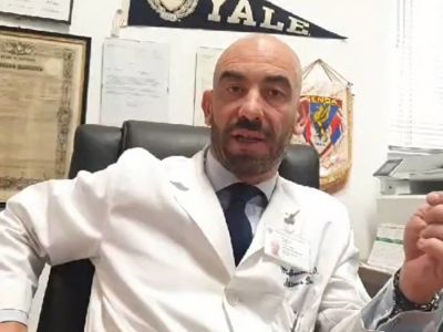 Bassetti: "Giù le mani dal Natale! Festeggiamolo come abbiamo sempre fatto ma con un'accortezza: vaccinandoci"