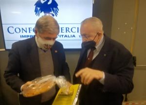 Odone-Bucci, dopo l'incontro viene il (pan)dolce