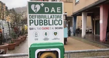 Genova, installati defibrillatori pubblici nelle tre principali piazze del Municipio Bassa Val Bisagno   