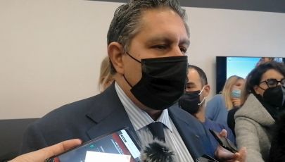 Tamponi a turisti vaccinati, Toti: "Meglio essere prudenti, a danneggiare il turismo è il propagarsi della pandemia" 