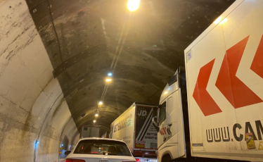 Autostrada A12, traffico bloccato per due incidenti