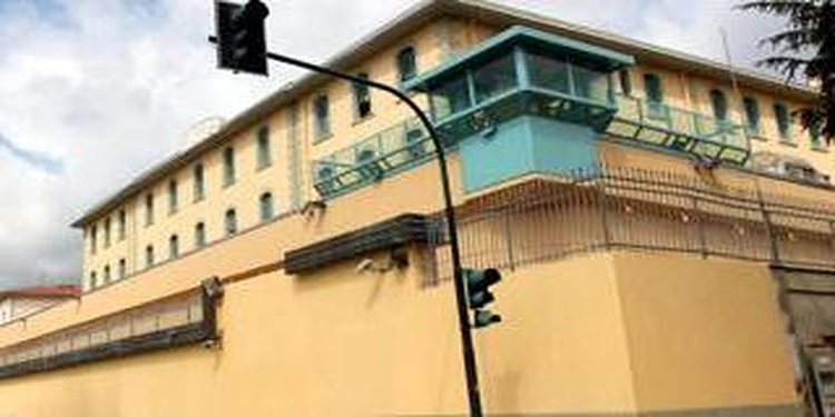 Covid nelle carceri, alla Spezia piano detentivo speciale per i positivi. La Uil: "Situazione inaccettabile"