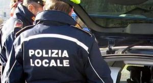 Genova, molesta una ragazza e poi una vigilessa. Arrestato