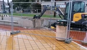 Genova, al via il cantiere di Corso Italia: iniziata la demolizione delle fioriere