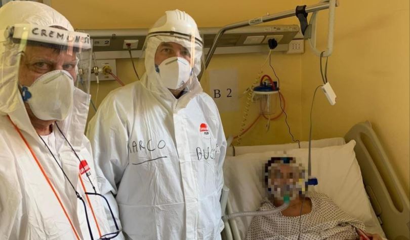 Genova, il sindaco Bucci visita pazienti e sanitari del pronto soccorso del Galliera
