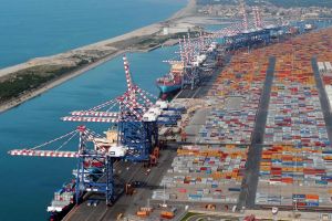 Gioia Tauro è il porto record in Italia nel transhipment con 3,1 milioni di container