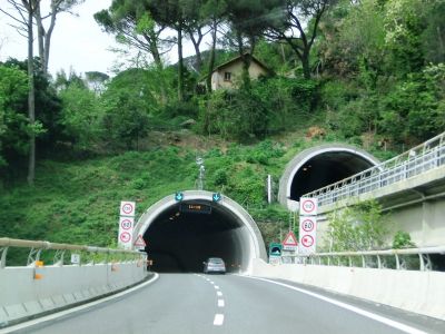 Autostrade, Giampedrone: "Durante i lavori sul nodo A10/A26 si azzeri il pedaggio"