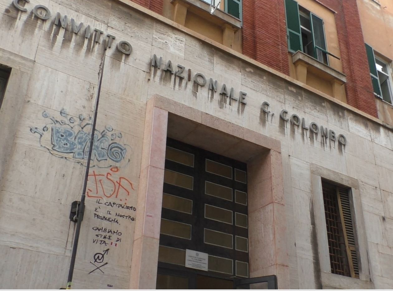 Genova, evacuato il Liceo Colombo per un principio di incendio 