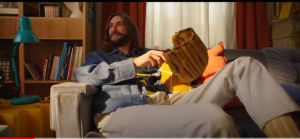 Quello spot in tv che fa arrabbiare anche il sindaco. Il video