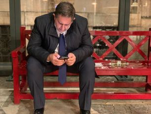 Elezioni Quirinale, Toti: "Non è quello che avremmo voluto, ma viva Mattarella"