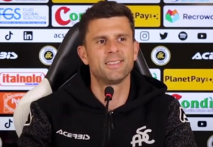 Spezia, Thiago Motta verso Salerno: "Orgoglioso dei miei ragazzi"