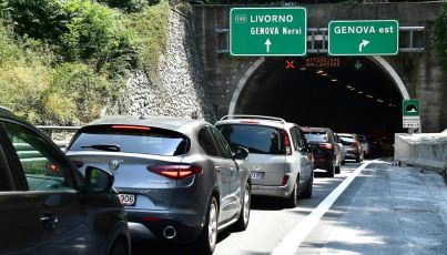 Genova, incidente in A7 fra Bolzaneto e Sampierdarena: 3 chilometri di coda