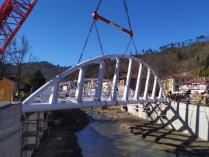 Borghetto Vara, il nuovo ponte sul torrente Pogliaschina