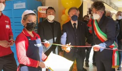 Albissola Marina, il nuovo punto Conad. Il sindaco: "Rinnovamento e lavoro"