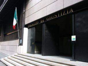 Genova, l'insegnante di liceo denunciato per molestie nega le accuse
