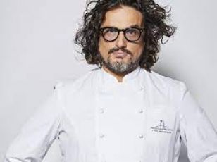 Autostrade; lo chef Borghese imbottigliato nel traffico: "Andare in Liguria? Un dramma"