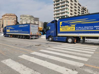 Ucraina, in partenza due camion di aiuti dedicati alle donne