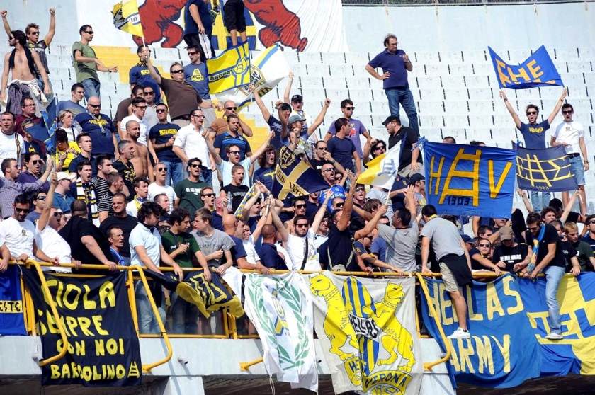 Verona-Genoa, chiusa la curva dei veneti dopo i cori anti-Napoli