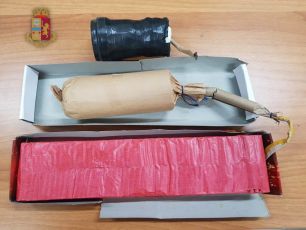 Roma, fabbricavano bombe artigianali: due anarchici genovesi arrestati