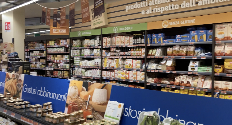 Guerra in Ucraina e caro prezzi, a Genova nessun assalto ai supermercati 