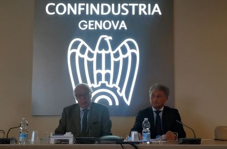 Porto di Genova, le idee di Confindustria: riempimento a Pra', più spazi per la nautica