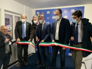 Genova, Bucci al nuovo point della Lega: "Qui mi sento a casa"