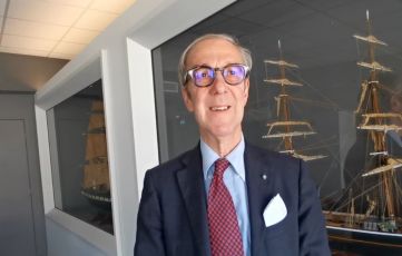 Guerra in Ucraina, la Russia apre un canale per le navi bloccate. Cosulich: "Pronti a ripartire"