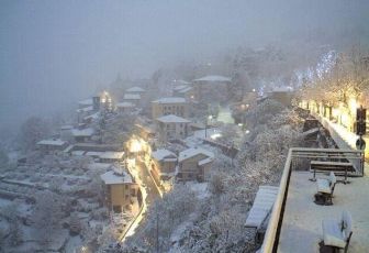 Neve fin sulla costa nella Spezzino, spolverata sui monti nel genovese