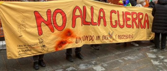 Guerra in Ucraina, l'arcivescovo di Genova Tasca: "La Chiesa è a favore della legittima difesa"