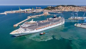 Ancona, apre la stagione delle crociere con Msc Fantasia