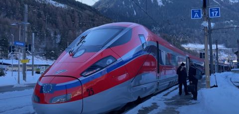 Trenitalia lancia il primo Frecciarossa 100% francese tra Parigi e Lione