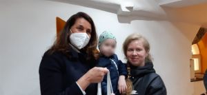 Genova, il Comune consegna i primi baby kit alle mamme ucraine