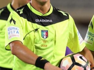 Arbitri serie A, Genoa-Lazio a Manganiello. Bologna-Sampdoria dirige Pairetto