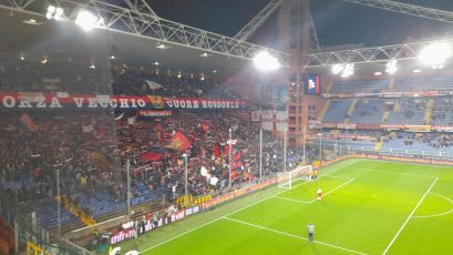Genoa, l'appello della Nord: "Domani tutti allo stadio con la bandiera"