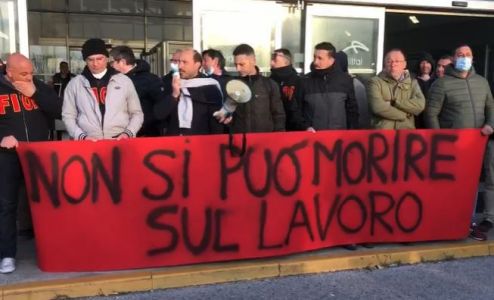  Genova, il prefetto ai lavoratori ex Ilva: "Subito un tavolo sulla sicurezza"