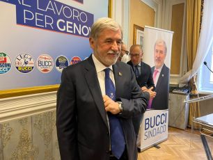 Bucci lancia la campagna elettorale: "Vinciamo senza ballottaggio così torniamo prima a lavorare per Genova"