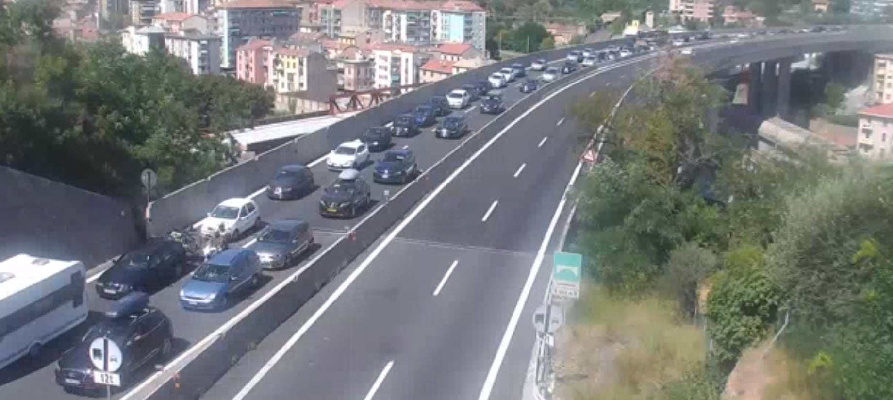 Autostrade, traffico in aumento: A7 chiusa ai mezzi pesanti da Bolzaneto a Ronco