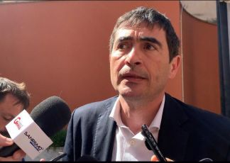 Genova, Fratoianni sul conflitto Russia-Ucraina: "Il Governo dica chi paga i costi delle scelte"