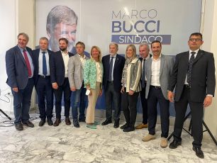 Comunali Genova, Bucci presenta i candidati per la presidenza dei municipi: "Donne e giovani con grandi capacità"