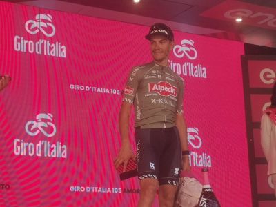 Giro d'Italia a Genova, il vincitore Oldani: "Un'ondata di emozioni più forti del male alle gambe"
