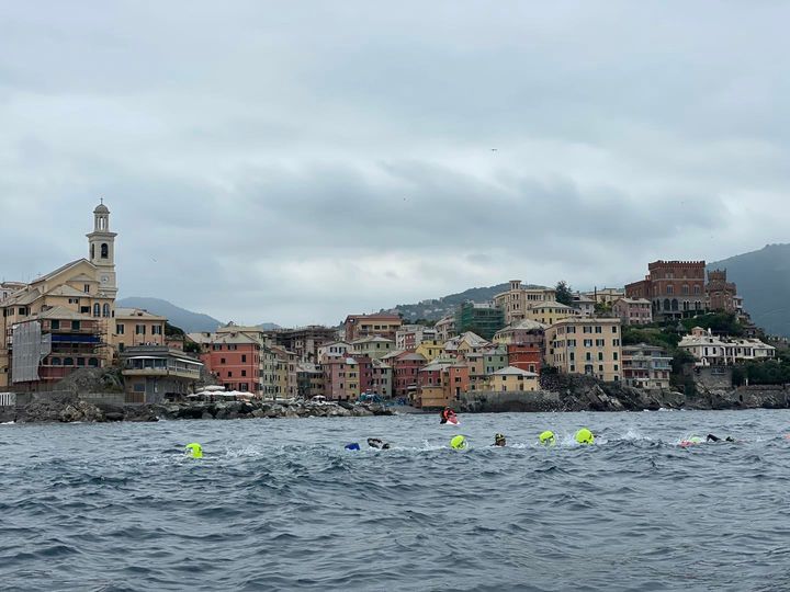 Genova, sfide "a colpi di bracciate" in mare aperto per l'Italian Open Water Tour