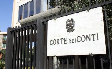 Genova, ammanco buoni carburante: ex comandante dell'Arma condannato al risarcimento di 1.270 euro al Ministero Difesa 
