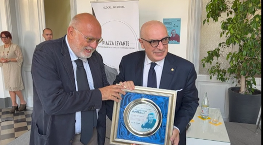 Premio Mimmo Angeli, Sarzanini e Jacobelli: "Una maestro di giornalismo"