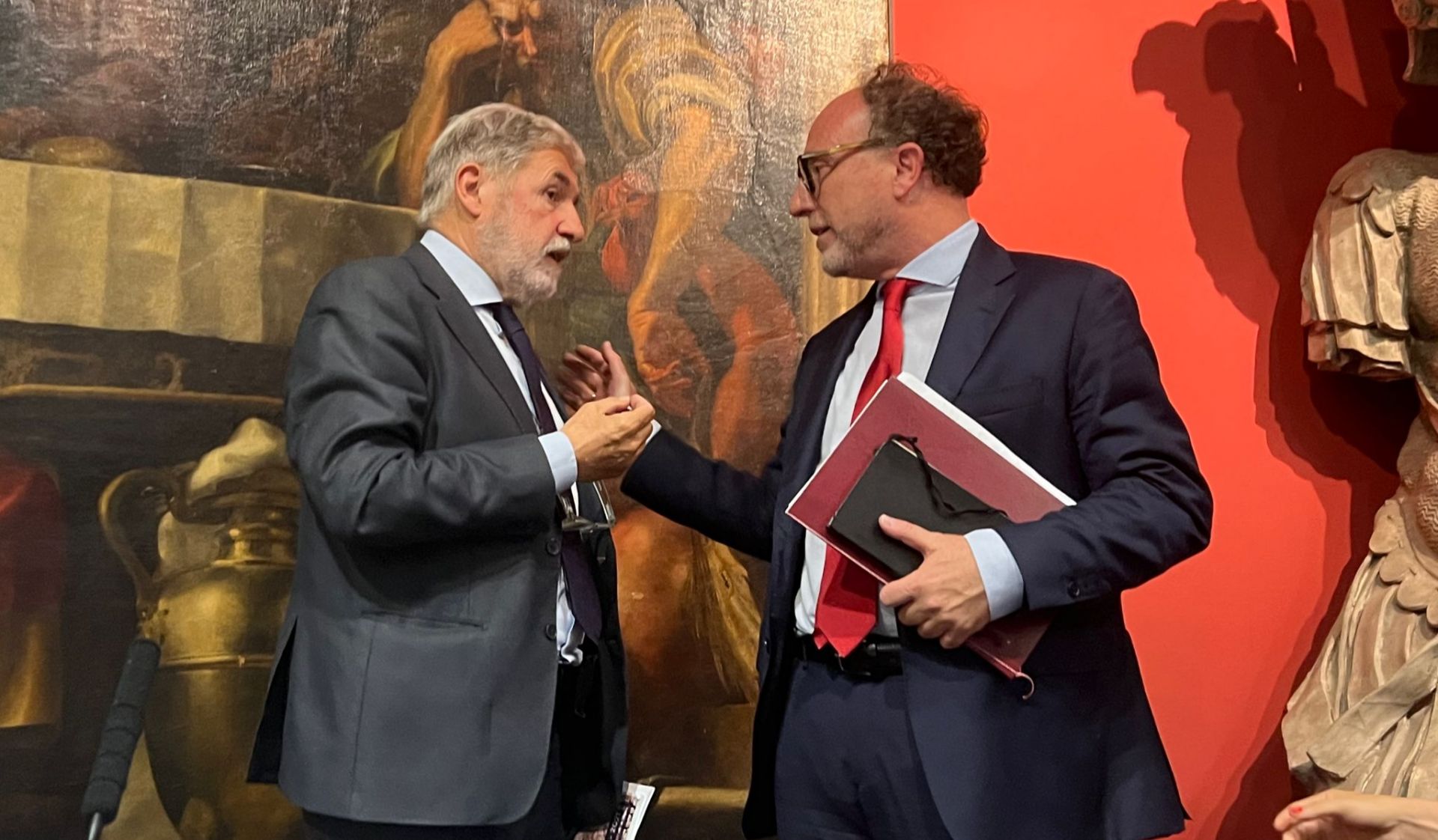 Genova, Bucci e Dello Strologo firmano "il patto con i consumatori"