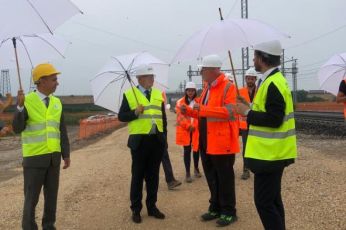 Alta velocità Brescia-Verona, visita sui cantieri del commissario Ue Schmit