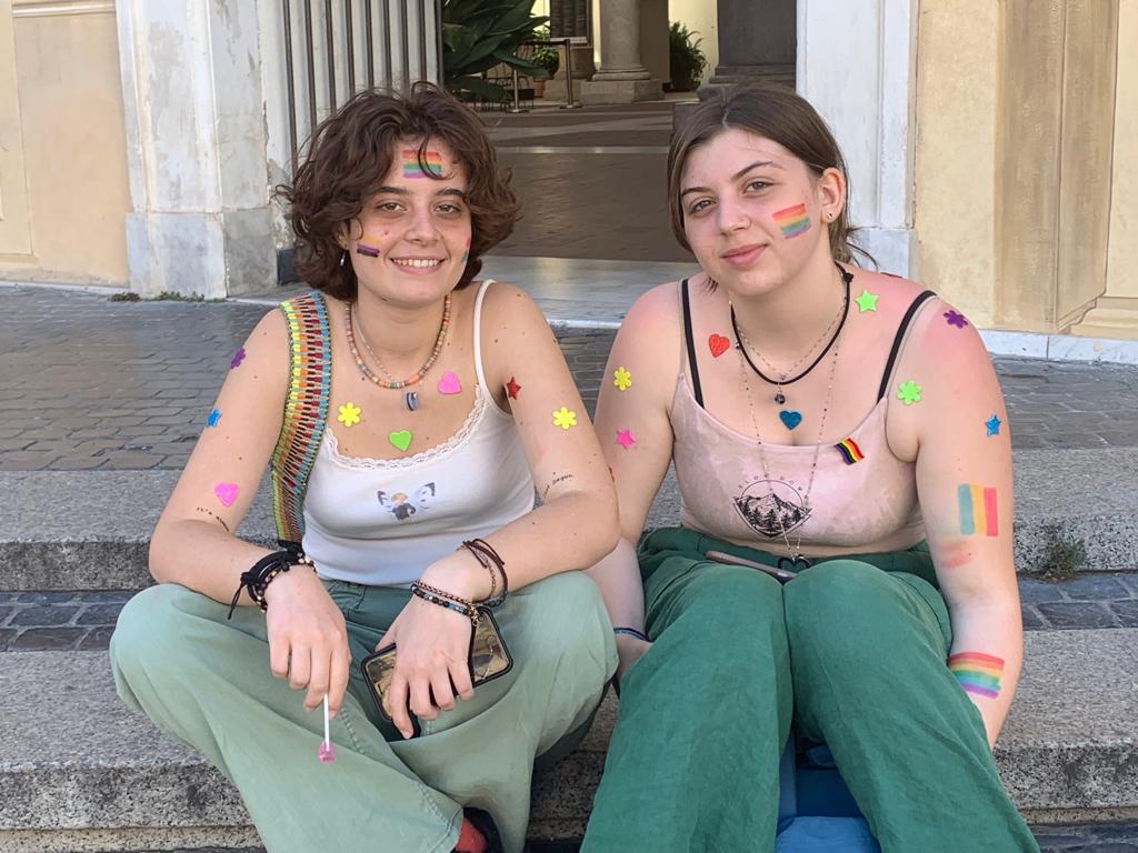 Liguria Pride, colori e musica in piazza De Ferrari - La fotogallery