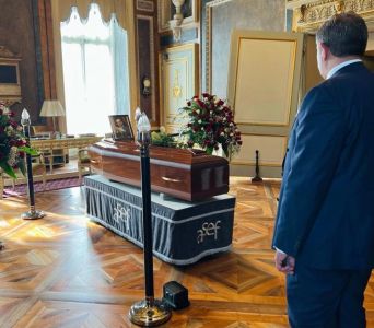 Genova, anche Toti rende omaggio a Pericu: "Un uomo che fino alla fine si è impegnato per la sua amata città"