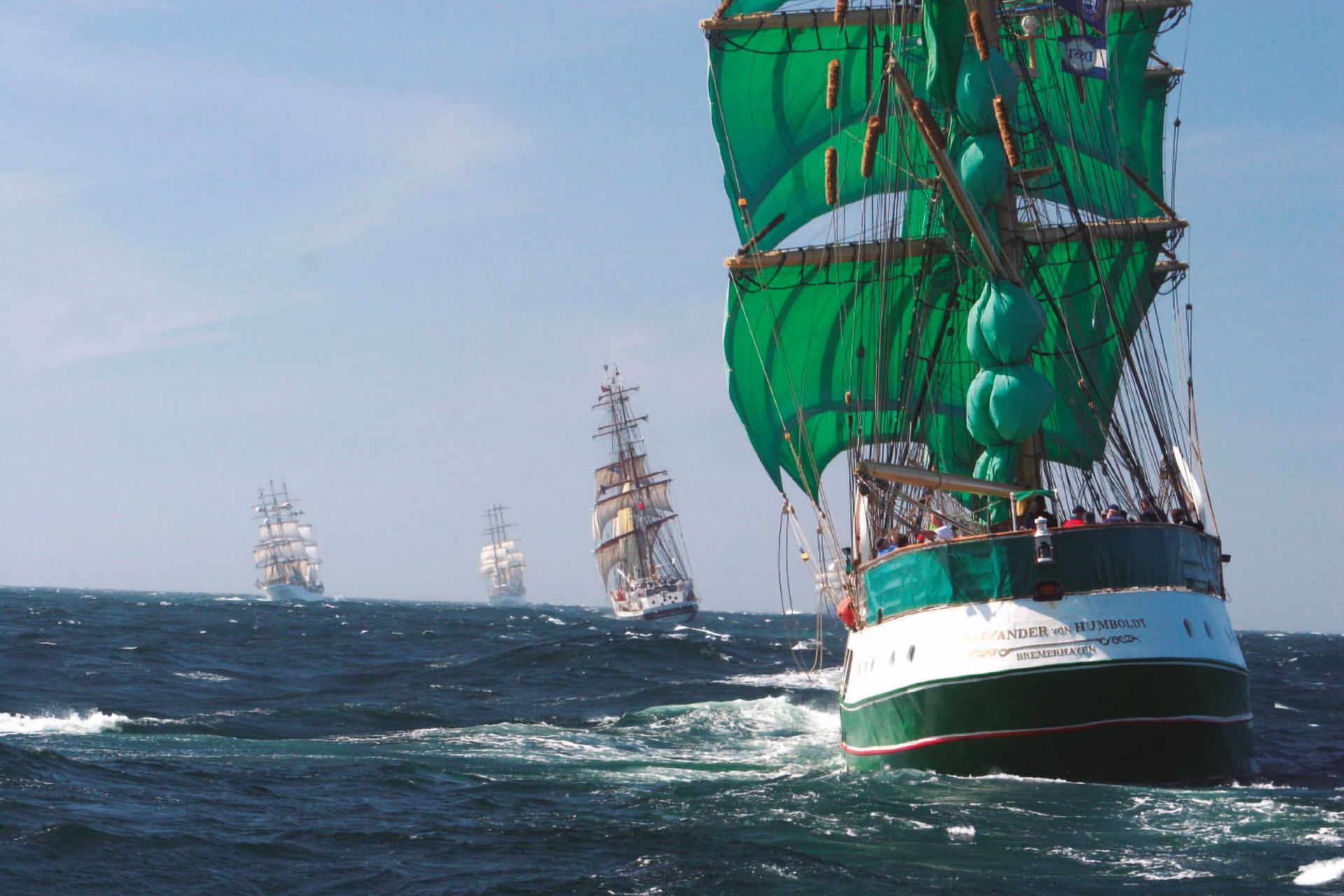 Genova ospita le "Tall Ships": sei grandi velieri visitabili alla Marina di Sestri Ponente